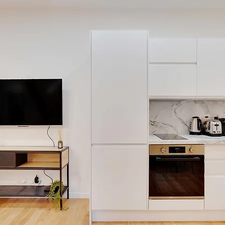 Charming - 1br-4p - Bastille